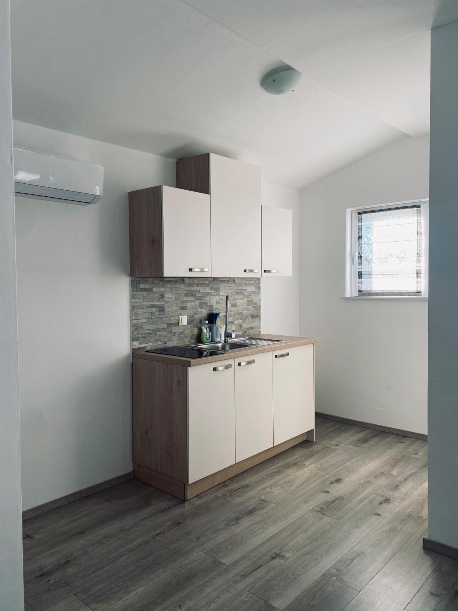 Apartmani Mila Стариград-Пакленица Экстерьер фото