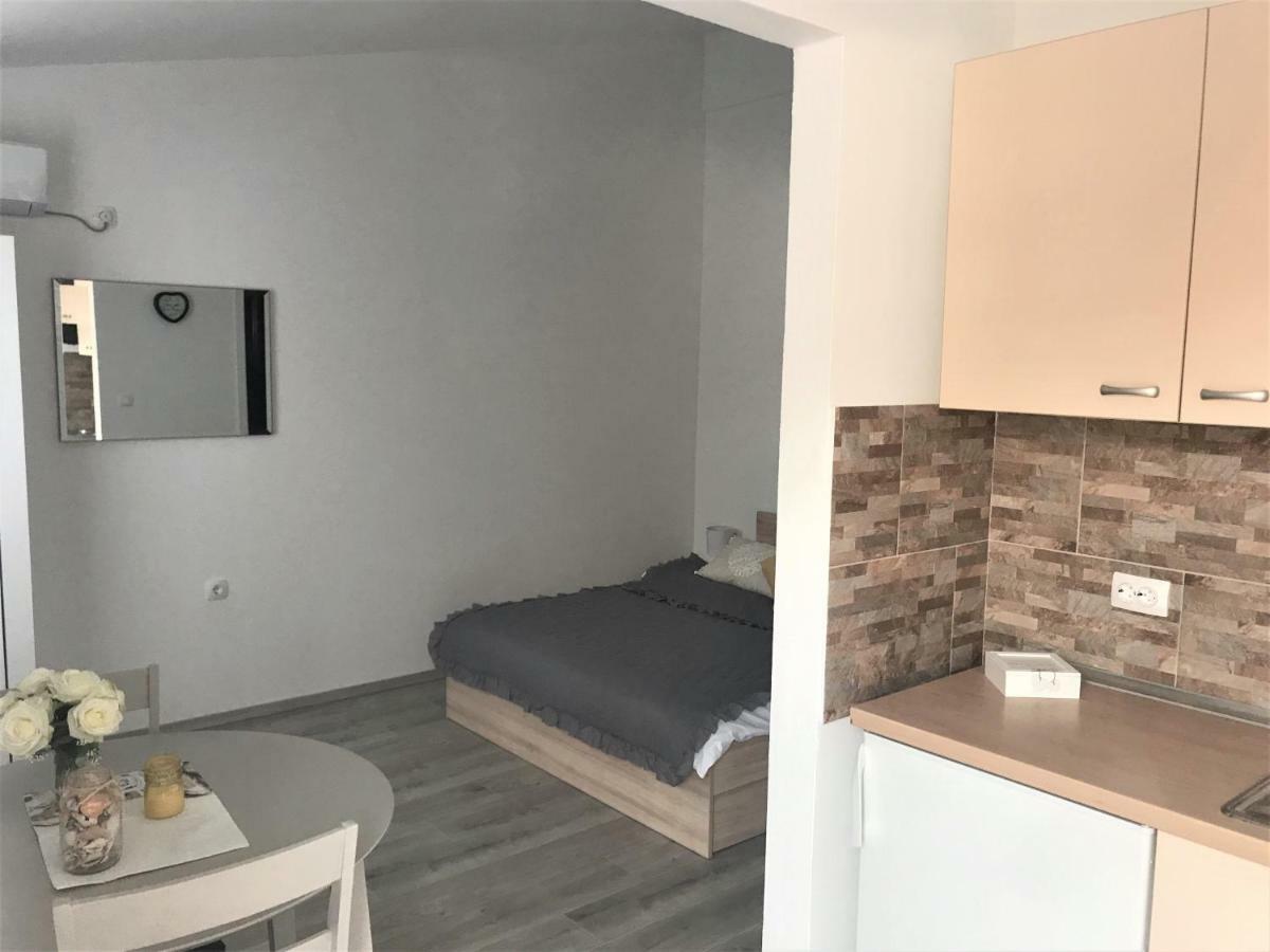 Apartmani Mila Стариград-Пакленица Экстерьер фото
