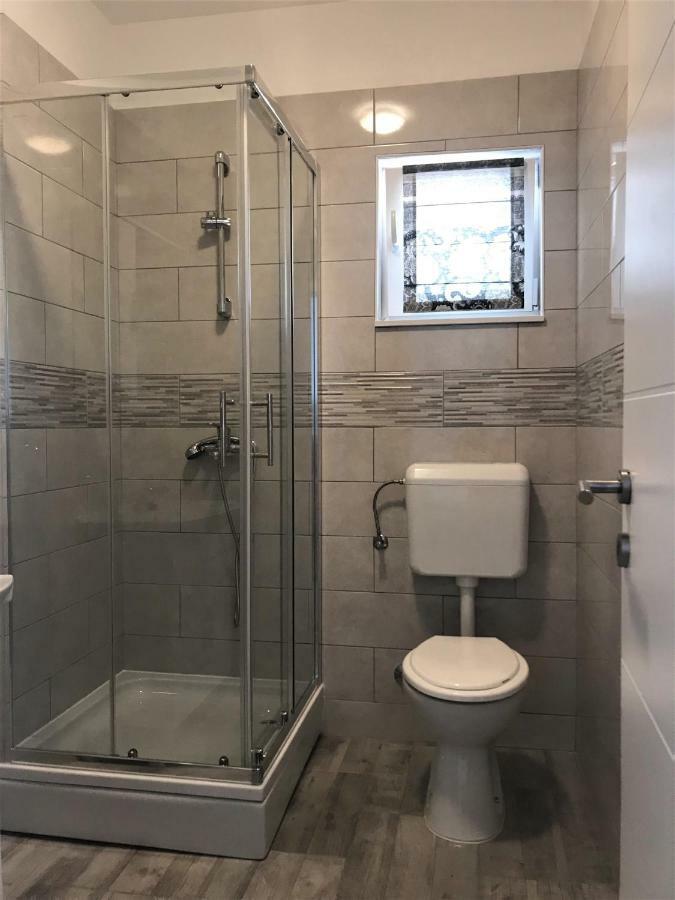 Apartmani Mila Стариград-Пакленица Экстерьер фото
