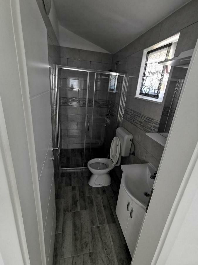 Apartmani Mila Стариград-Пакленица Экстерьер фото